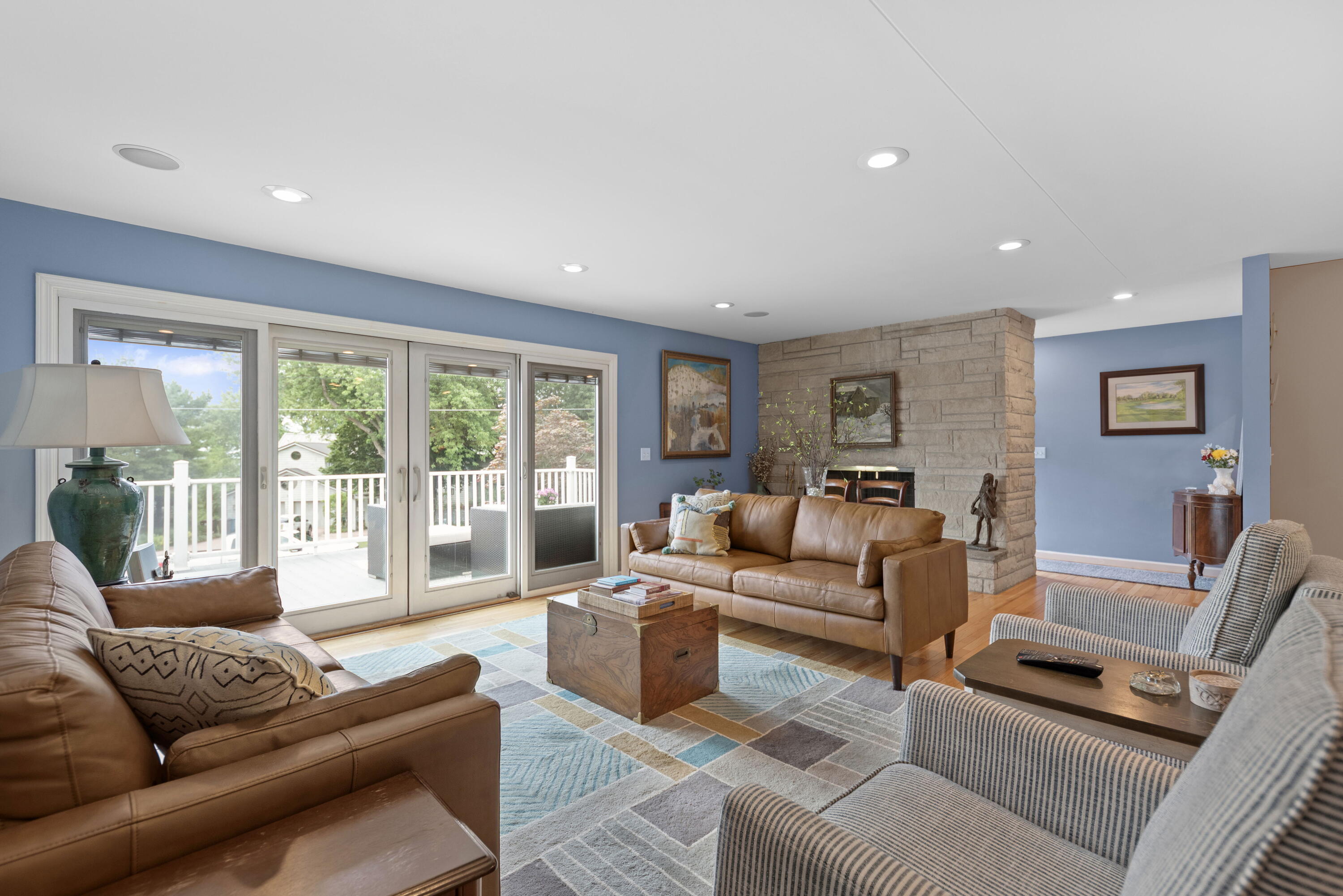 New Buffalo, Michigan, 49117, United States, 5 Bedrooms Bedrooms, ,4 BathroomsBathrooms,Residential,For Sale,1941024