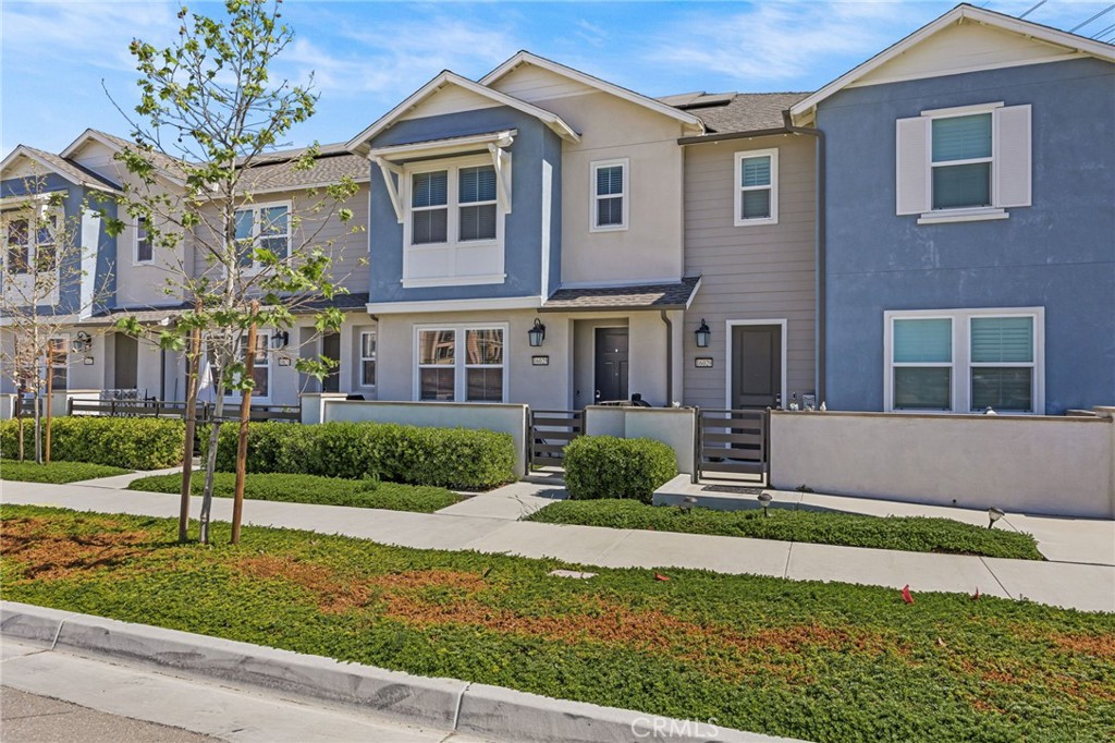 Chino, California, 91708, United States, 3 Bedrooms Bedrooms, ,3 BathroomsBathrooms,Residential,For Sale,2026423