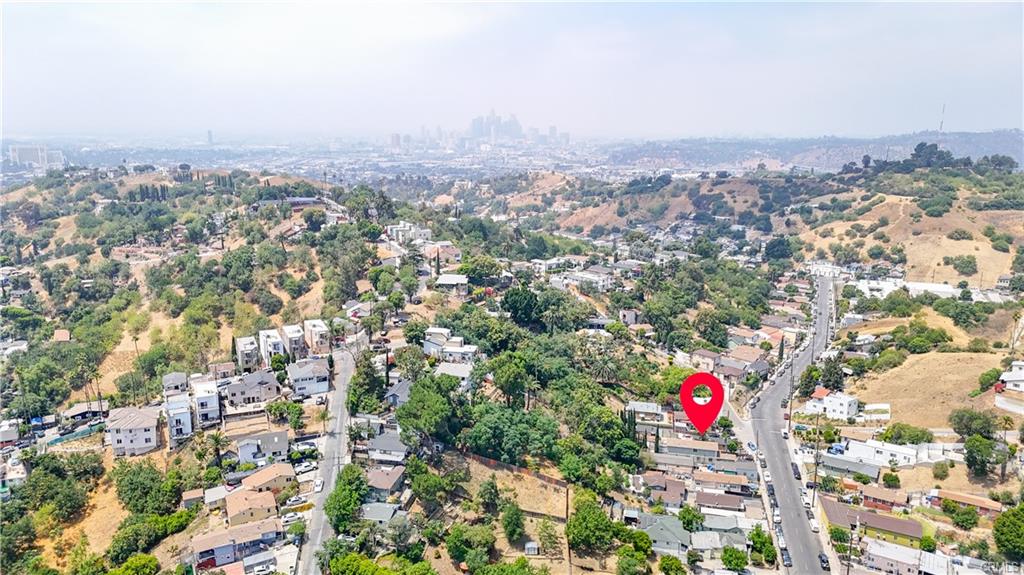 Los Angeles, California, 90032, United States, 3 Bedrooms Bedrooms, ,Residential,For Sale,1895183