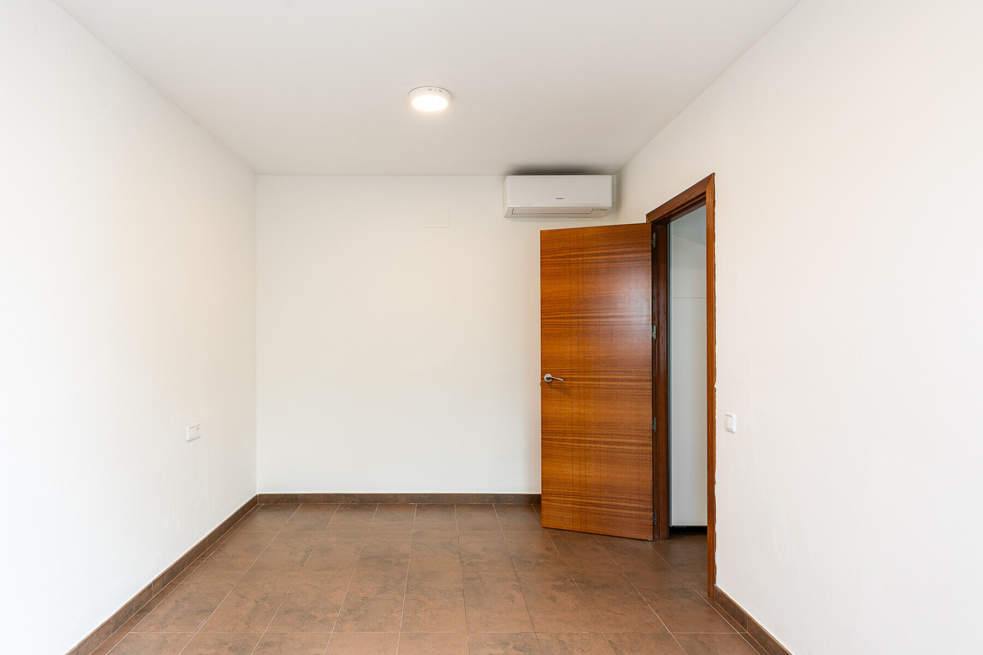  Detached villa with panoramic views and tourist license in Vallpineda - 物件實景