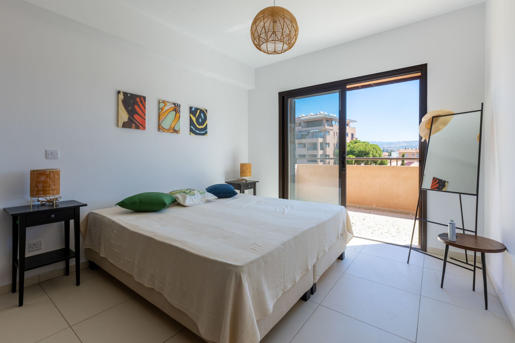  Move-In-Ready Two Bedroom Apartment in a Gated Complex, Universal, Pafos - 物件實景