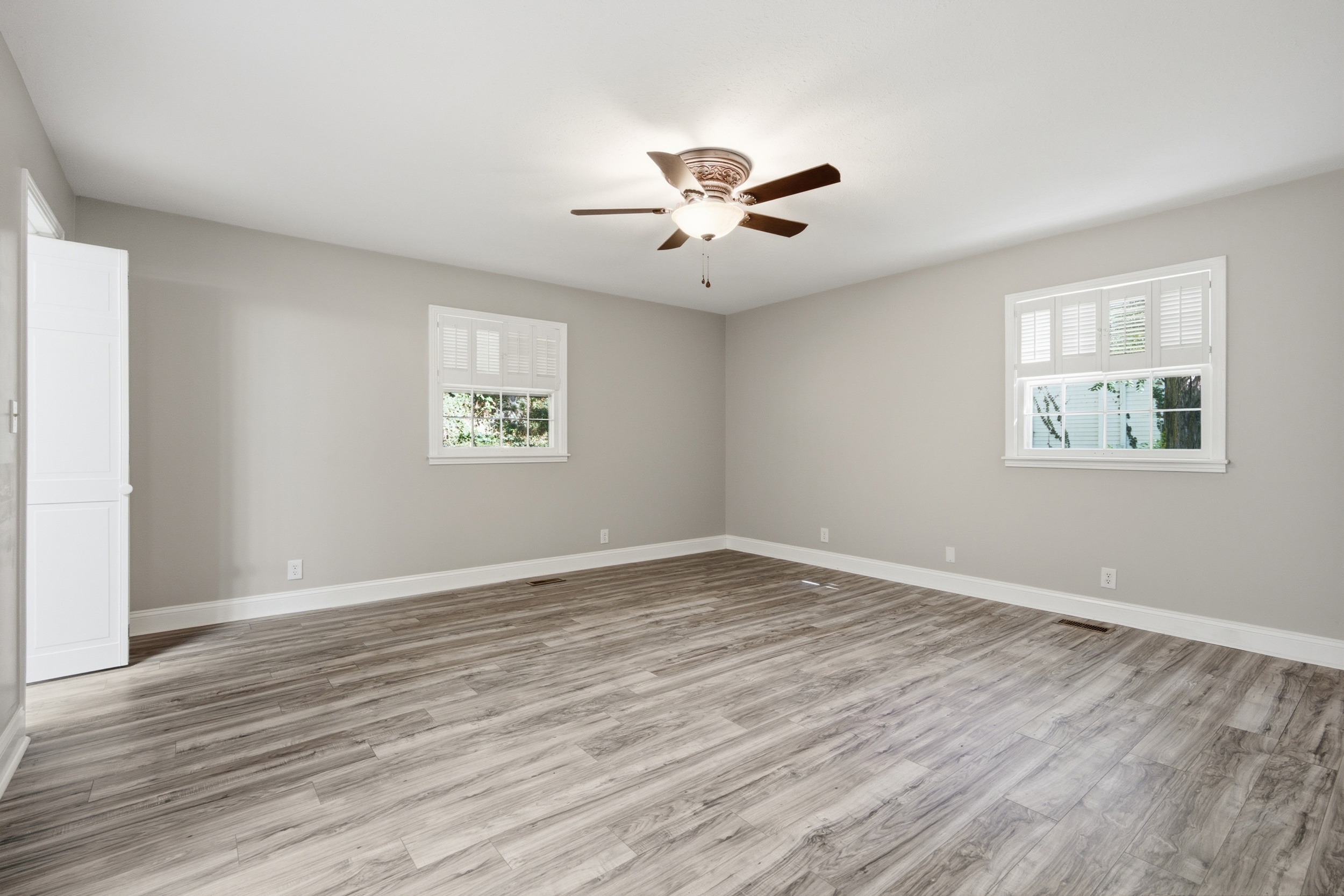  2101 Shades Crest Road SE - 物件實景