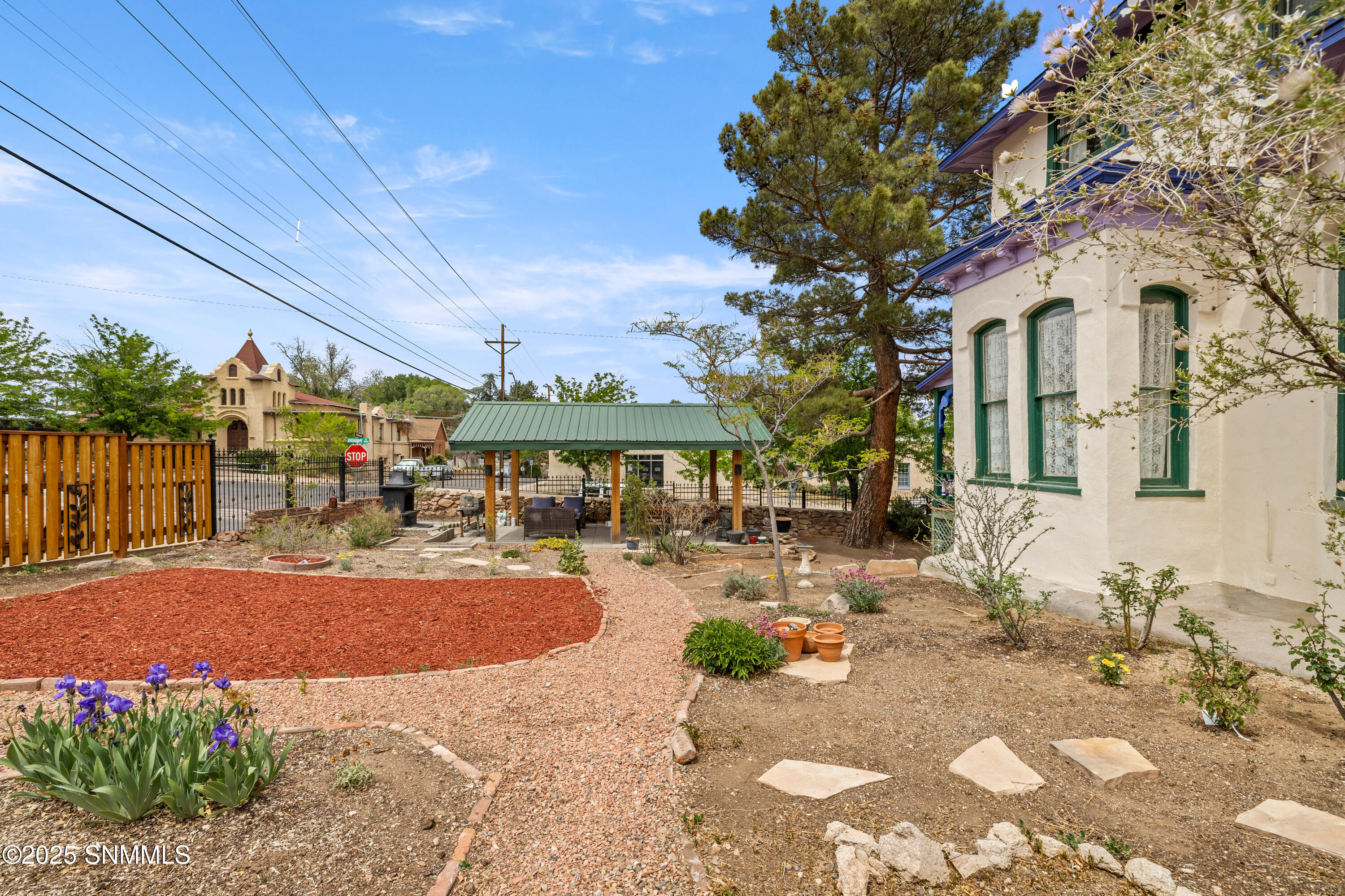 Silver City, New Mexico, 88061, United States, 5 Bedrooms Bedrooms, ,6 BathroomsBathrooms,Residential,For Sale,1986302