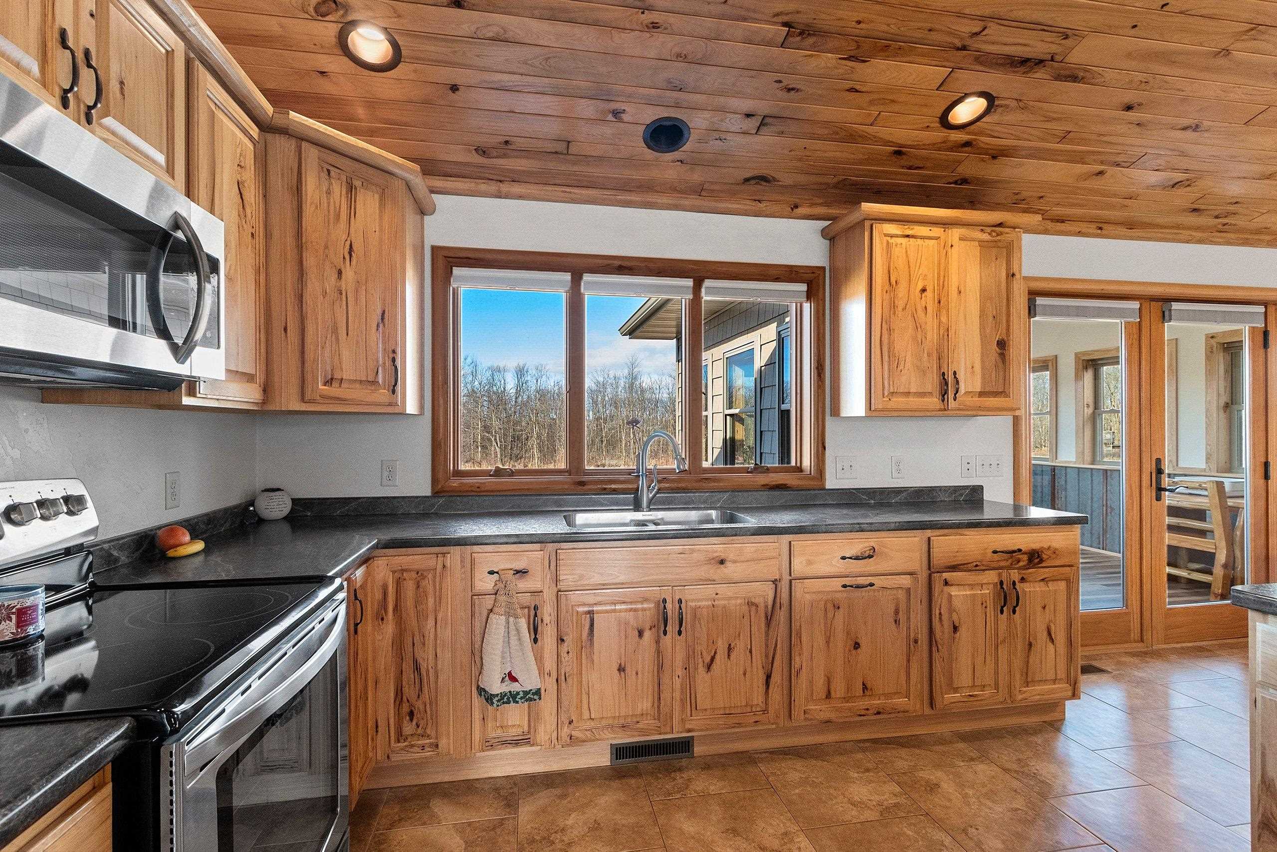 Black Creek, Wisconsin, 54106, United States, 4 Bedrooms Bedrooms, ,4 BathroomsBathrooms,Residential,For Sale,2009234