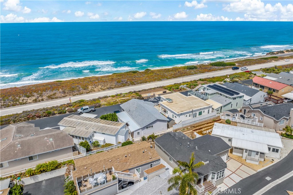 Carlsbad, California, 92011, United States, 2 Bedrooms Bedrooms, ,2 BathroomsBathrooms,Residential,For Sale,1977737