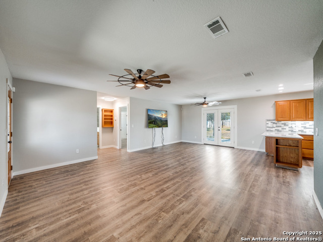 New Braunfels, Texas, 78130, United States, 2 Bedrooms Bedrooms, ,2 BathroomsBathrooms,Residential,For Sale,1989490