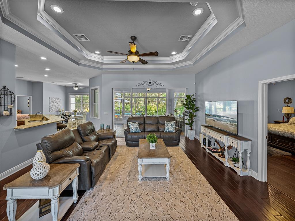 Lakeland, Florida, 33813, United States, 4 Bedrooms Bedrooms, ,3 BathroomsBathrooms,Residential,For Sale,1805132