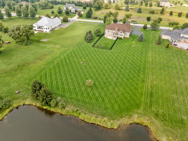 St Charles, Illinois, 60175, United States, 5 Bedrooms Bedrooms, ,3 BathroomsBathrooms,Residential,For Sale,1935414