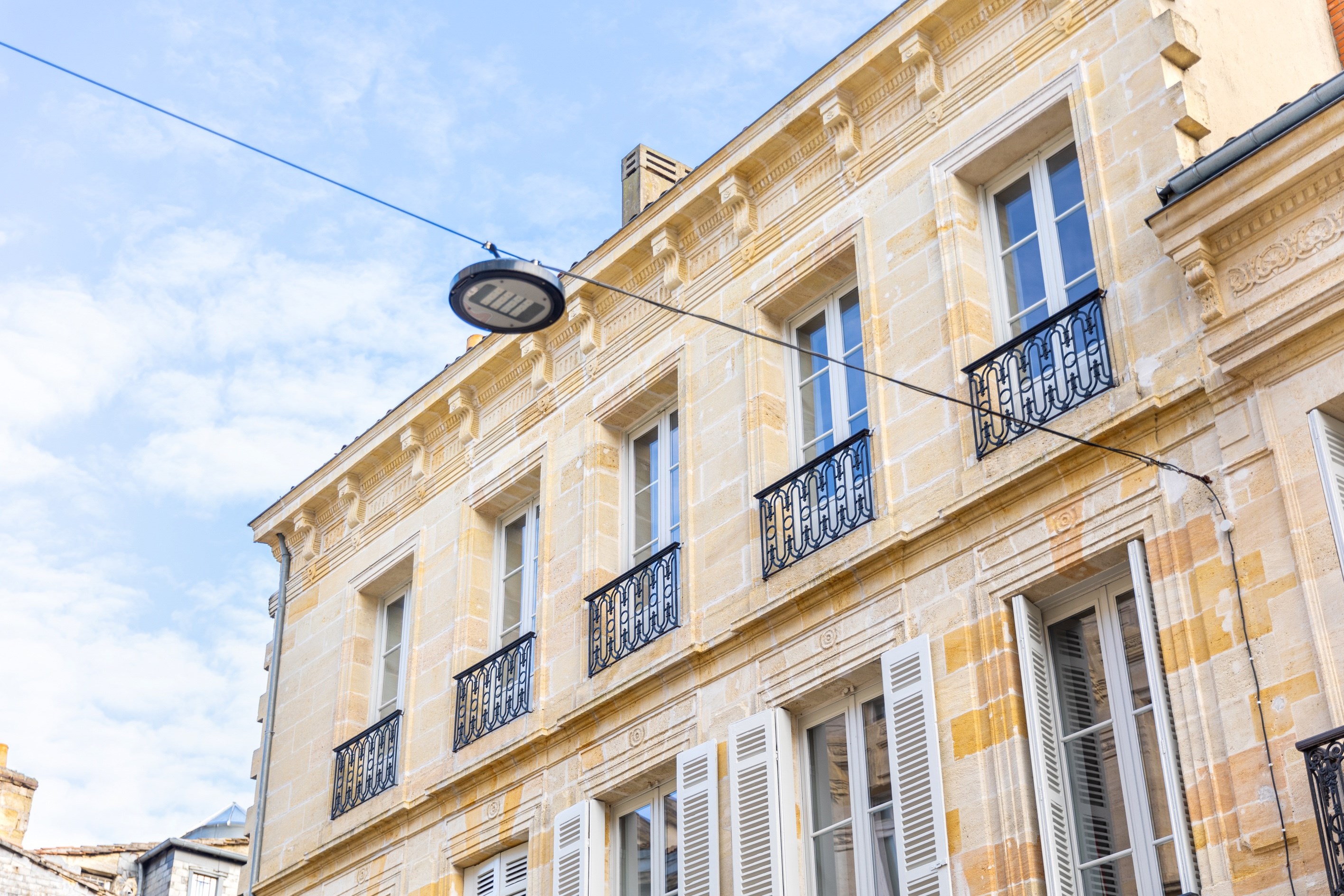  PALAIS GALLIEN - FONDAUDÈGE - CHARMING RENOVATED APARTMENT OF 44 M2 IN THE CENT… - 物件實景