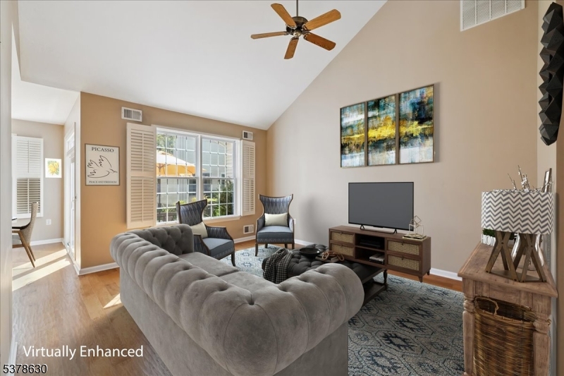 Franklin Twp., New Jersey, 08873, United States, 2 Bedrooms Bedrooms, ,3 BathroomsBathrooms,Residential,For Sale,1940389