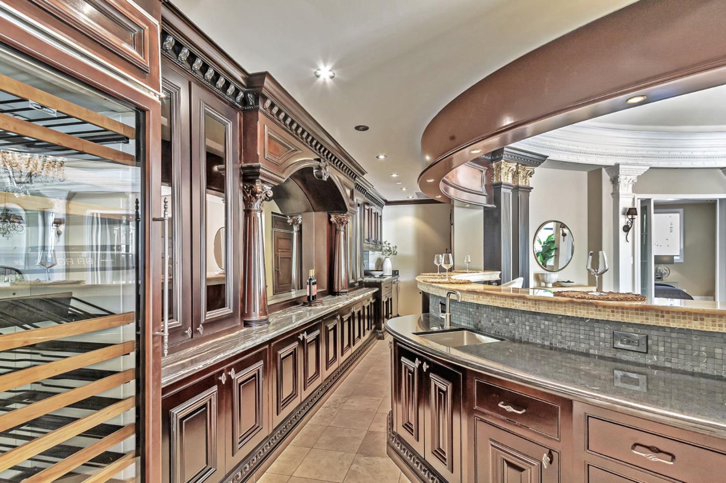 Los Gatos, California, 95032, United States, 8 Bedrooms Bedrooms, ,11 BathroomsBathrooms,Residential,For Sale,1855941