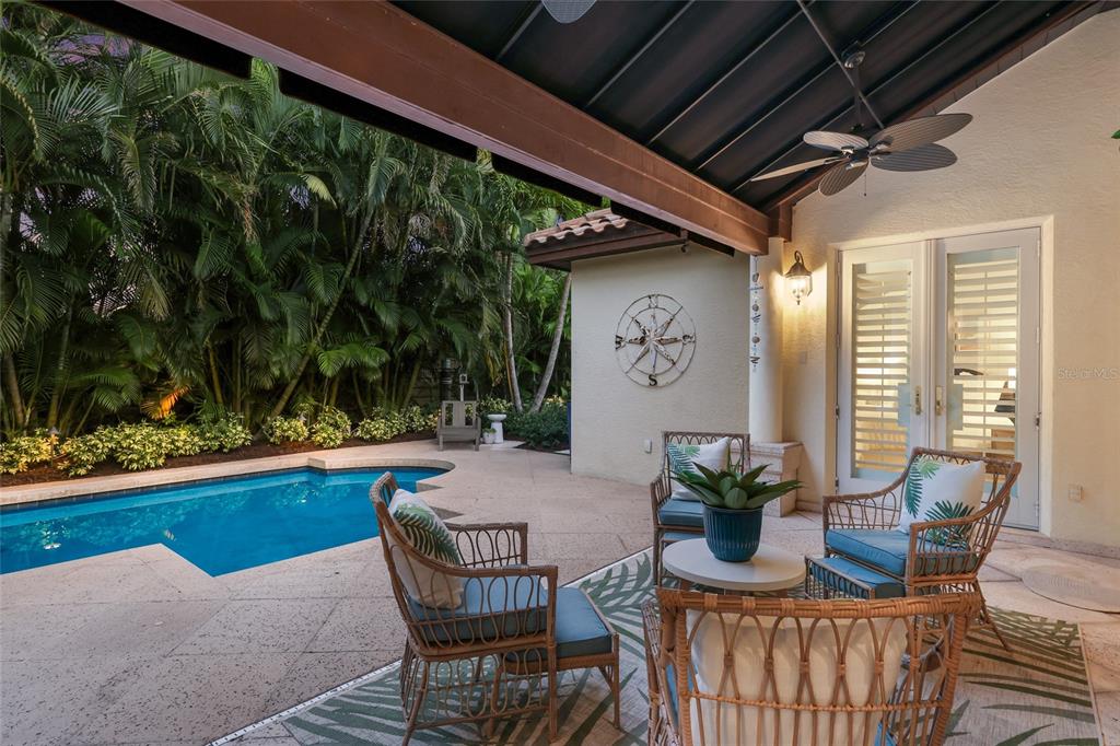 Sarasota, Florida, 34234, United States, 3 Bedrooms Bedrooms, ,3 BathroomsBathrooms,Residential,For Sale,1989538