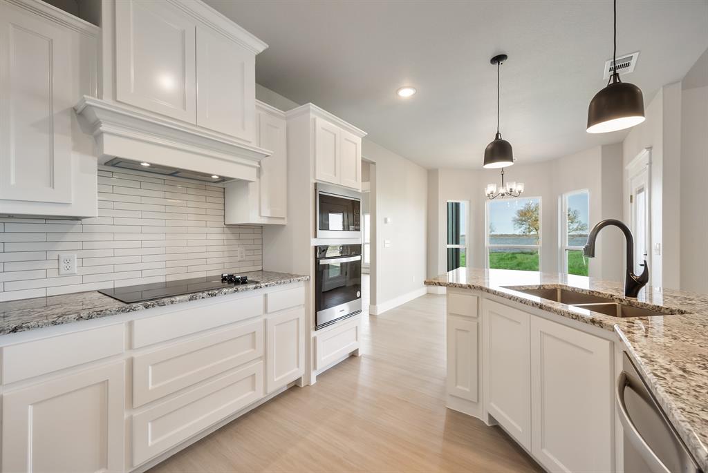 West Tawakoni, Texas, 75474, United States, 4 Bedrooms Bedrooms, ,2 BathroomsBathrooms,Residential,For Sale,2005786