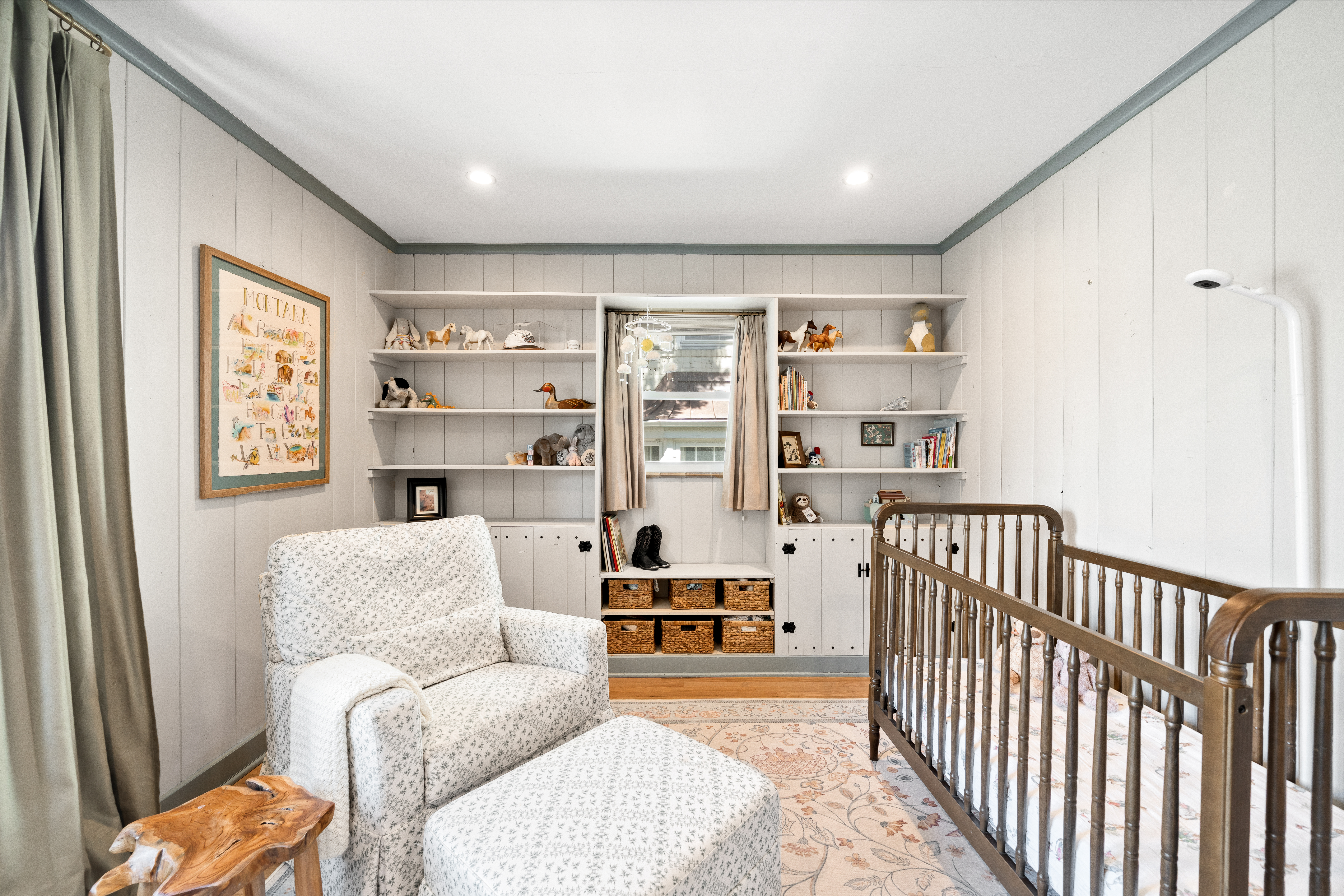  8,000 Square Foot Lot Along a Beautiful Tree Lined Parkway - 物件實景