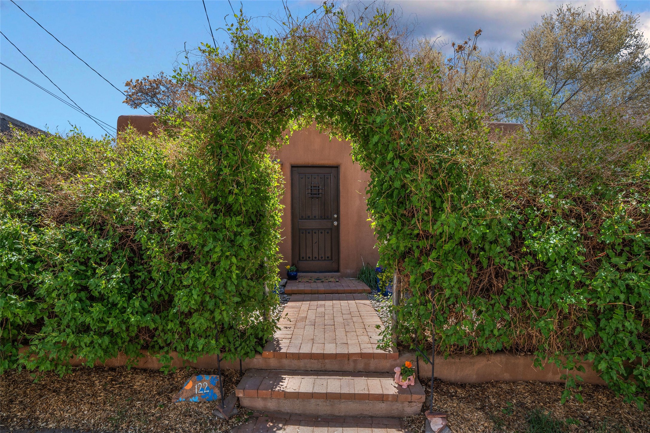  122 W. Buena Vista - 物件實景