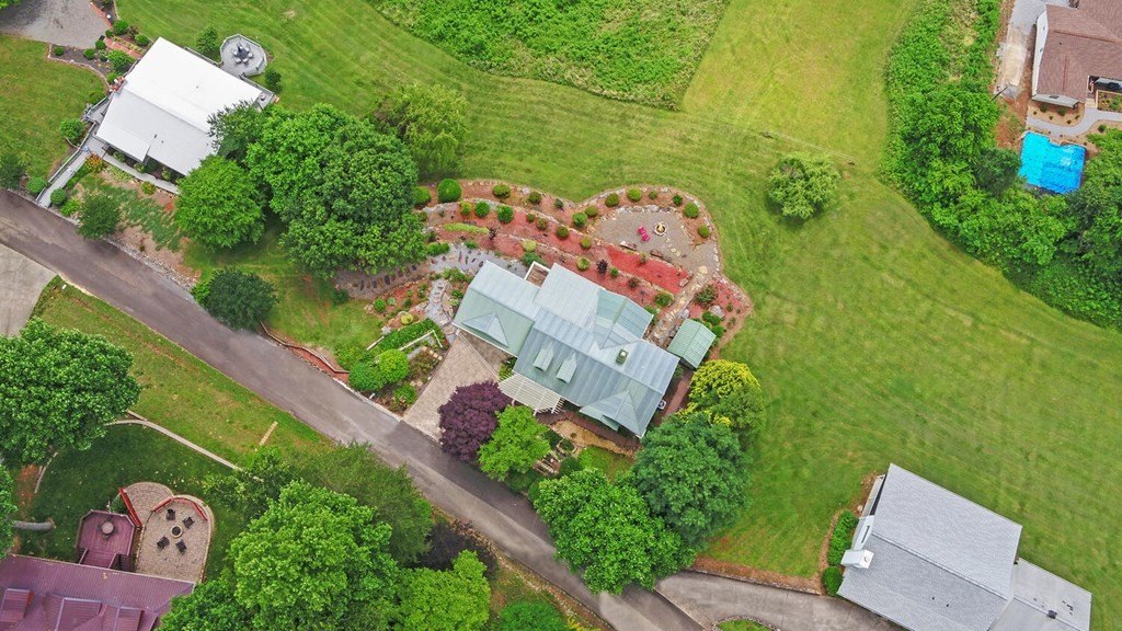 Young Harris, Georgia, 30582, United States, 3 Bedrooms Bedrooms, ,3 BathroomsBathrooms,Residential,For Sale,1974109