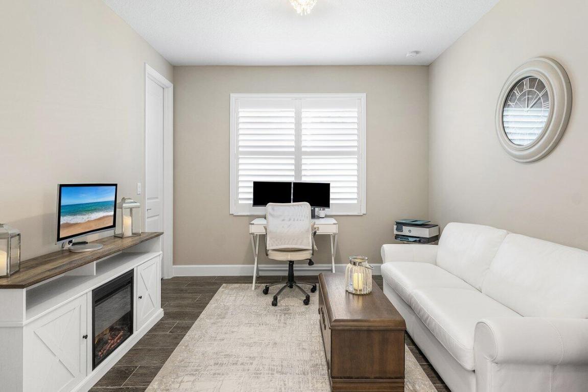 Port St Lucie, Florida, 34987, United States, 4 Bedrooms Bedrooms, ,3 BathroomsBathrooms,Residential,For Sale,2005369