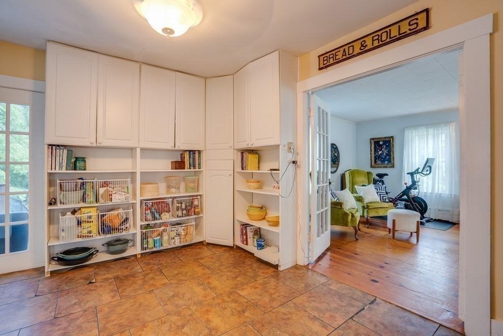 Boylston, Massachusetts, 01505, United States, 5 Bedrooms Bedrooms, ,3 BathroomsBathrooms,Residential,For Sale,1887512