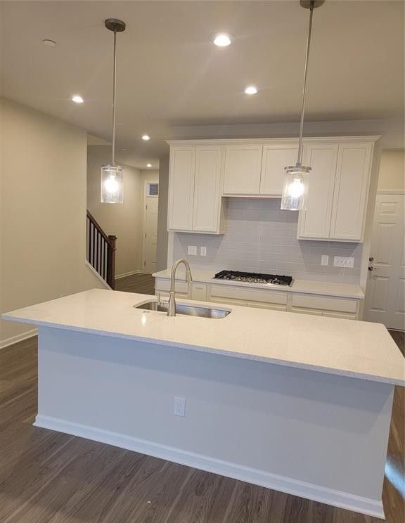 Rochester, Michigan, 48307, United States, 3 Bedrooms Bedrooms, ,3 BathroomsBathrooms,Residential,For Sale,1983938