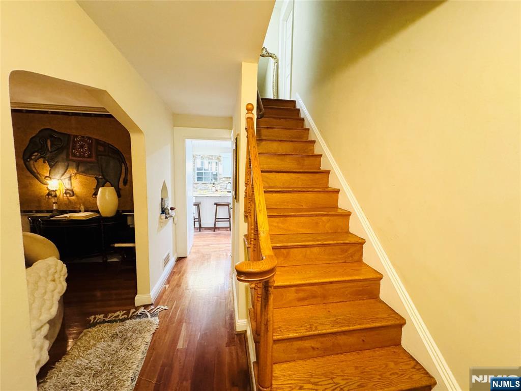 Paterson, New Jersey, 07504, United States, 4 Bedrooms Bedrooms, ,3 BathroomsBathrooms,Residential,For Sale,2001886