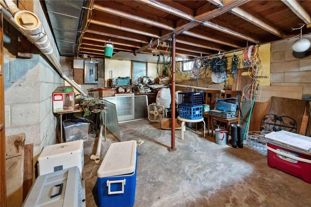 Staples, Minnesota, 56479, United States, 3 Bedrooms Bedrooms, ,1 BathroomBathrooms,Residential,For Sale,1860570