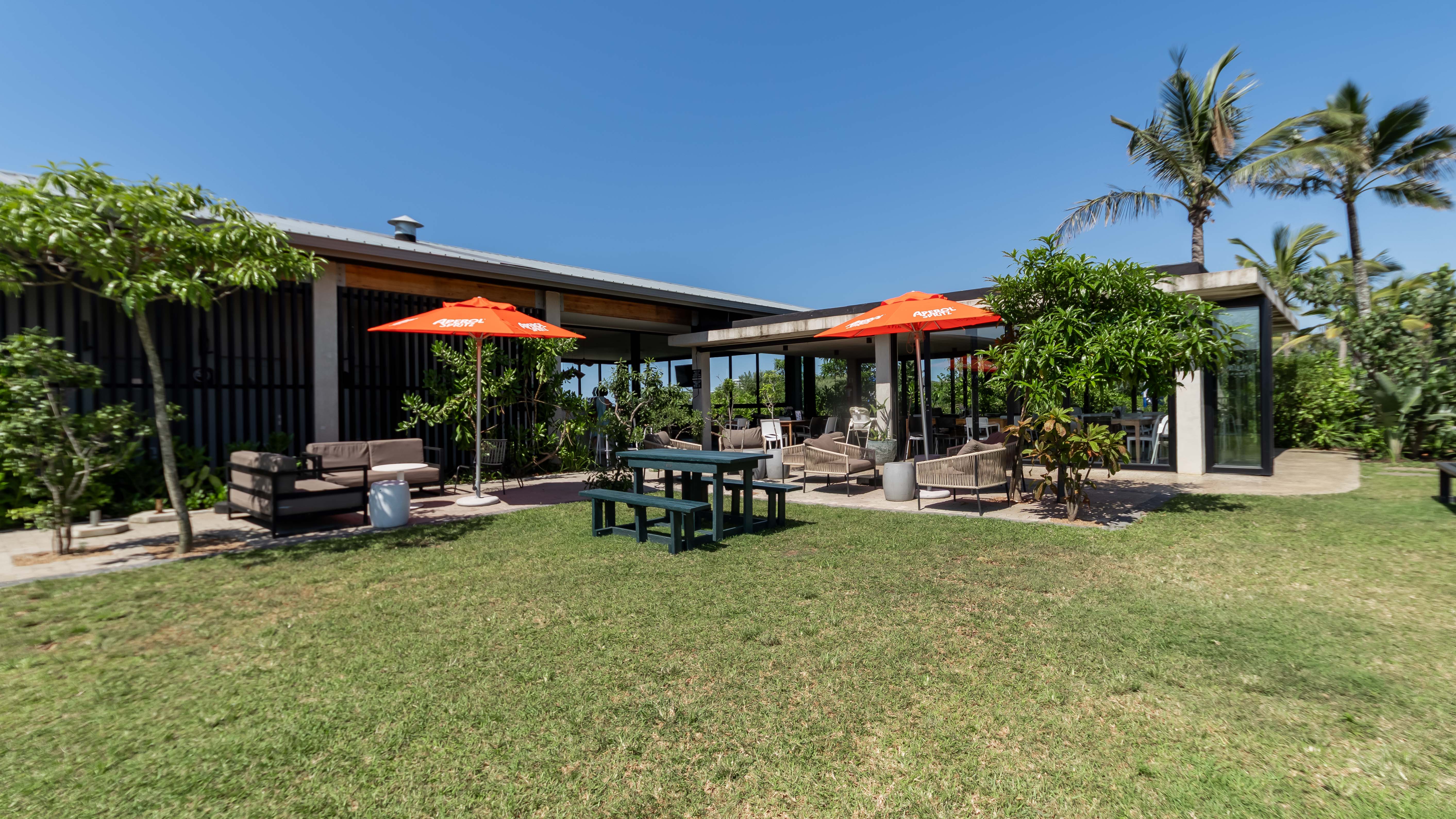  Luxury Single-Level Residence with Panoramic Sea Views in Salta Estate - 物件實景
