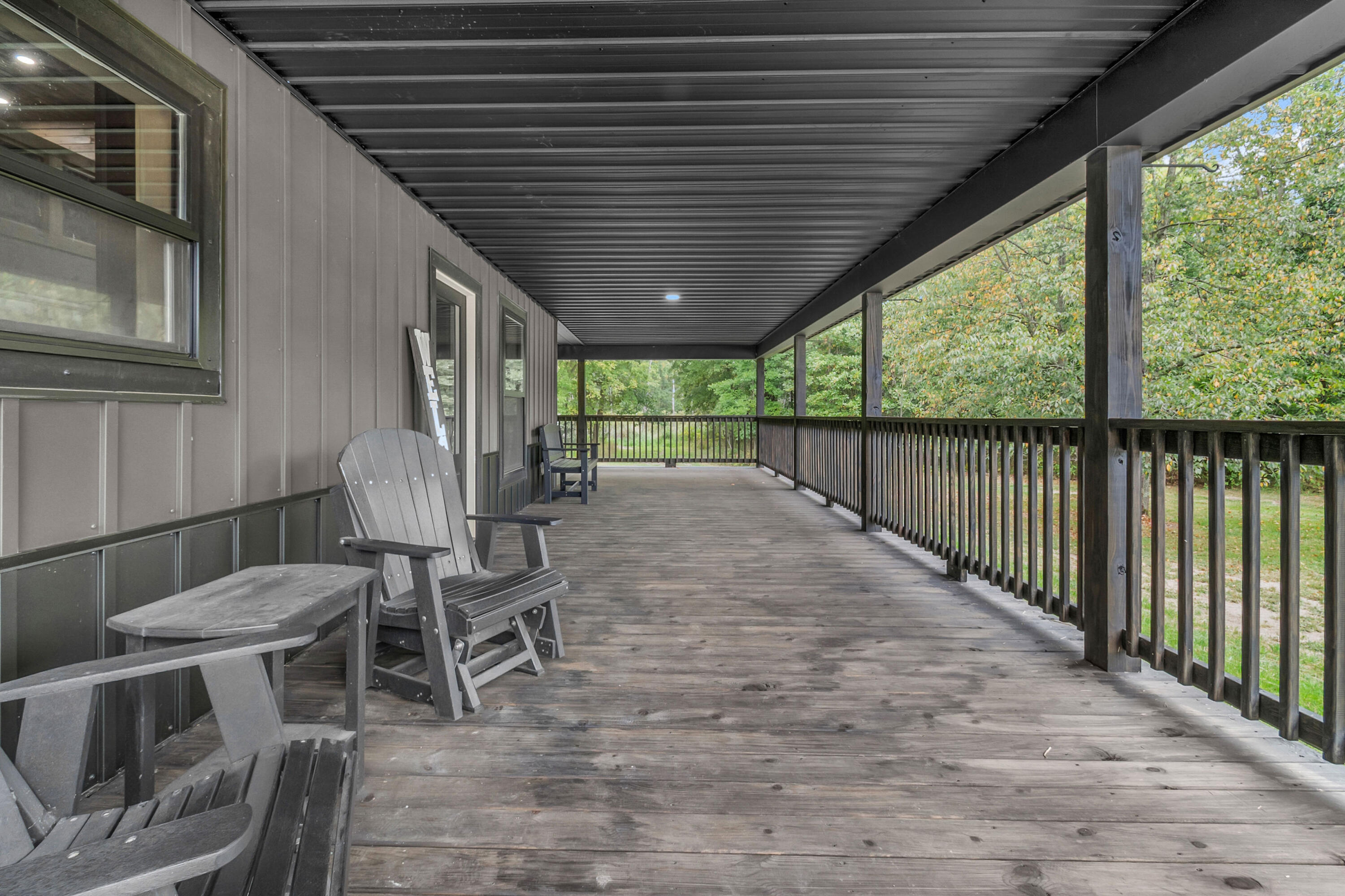 Quincy, Michigan, 49082, United States, 2 Bedrooms Bedrooms, ,3 BathroomsBathrooms,Residential,For Sale,1979767