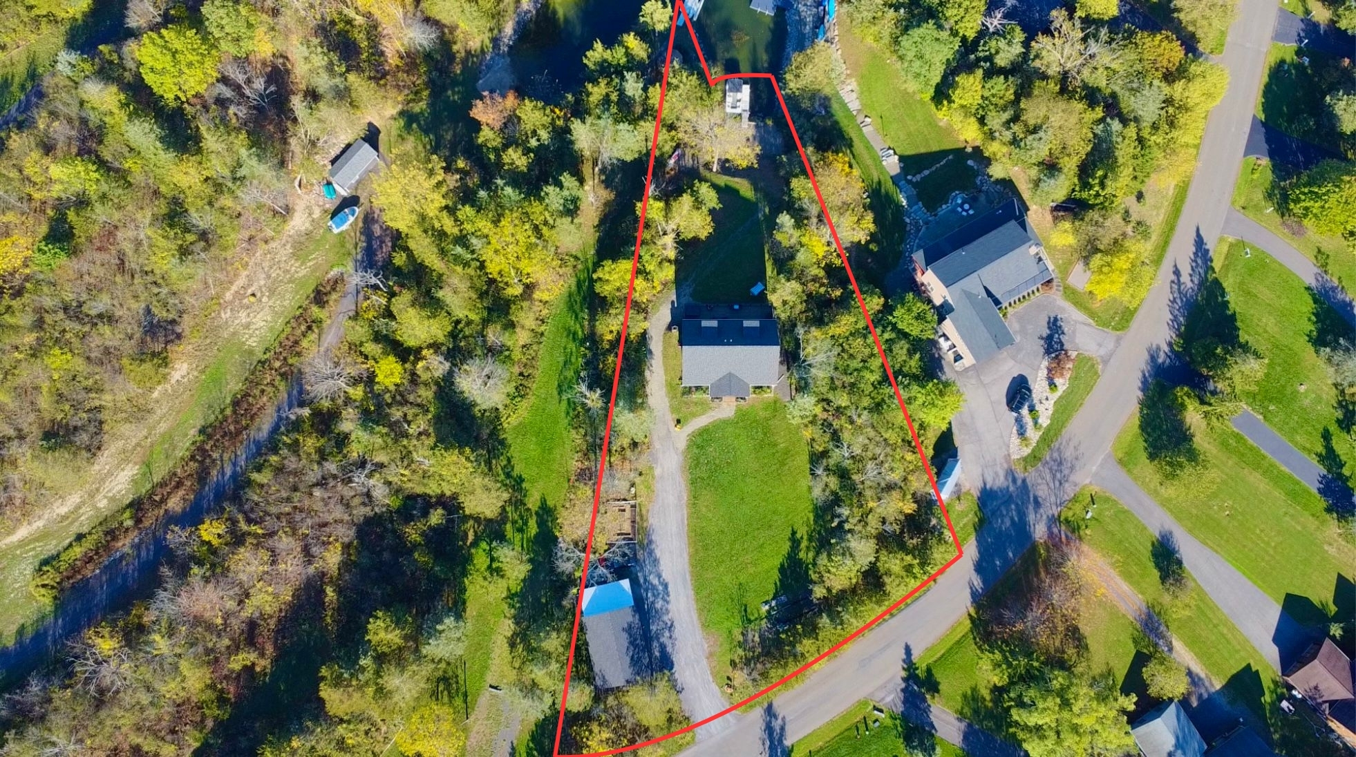 Athens, New York, 12015, United States, 3 Bedrooms Bedrooms, ,3 BathroomsBathrooms,Residential,For Sale,1995415