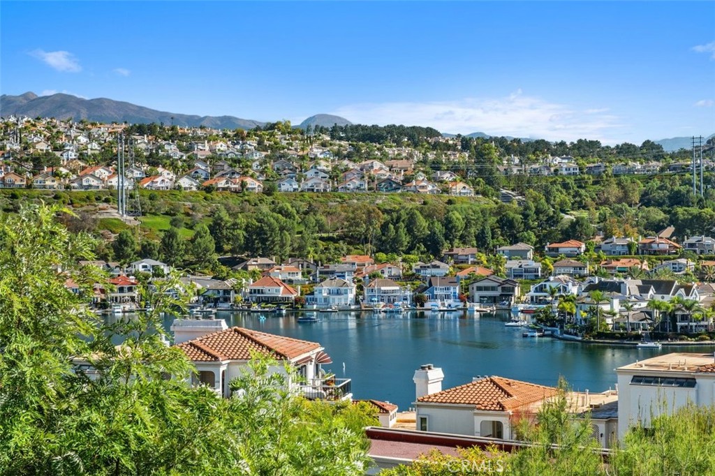 Mission Viejo, California, 92692, United States, 2 Bedrooms Bedrooms, ,1 BathroomBathrooms,Residential,For Sale,1989718