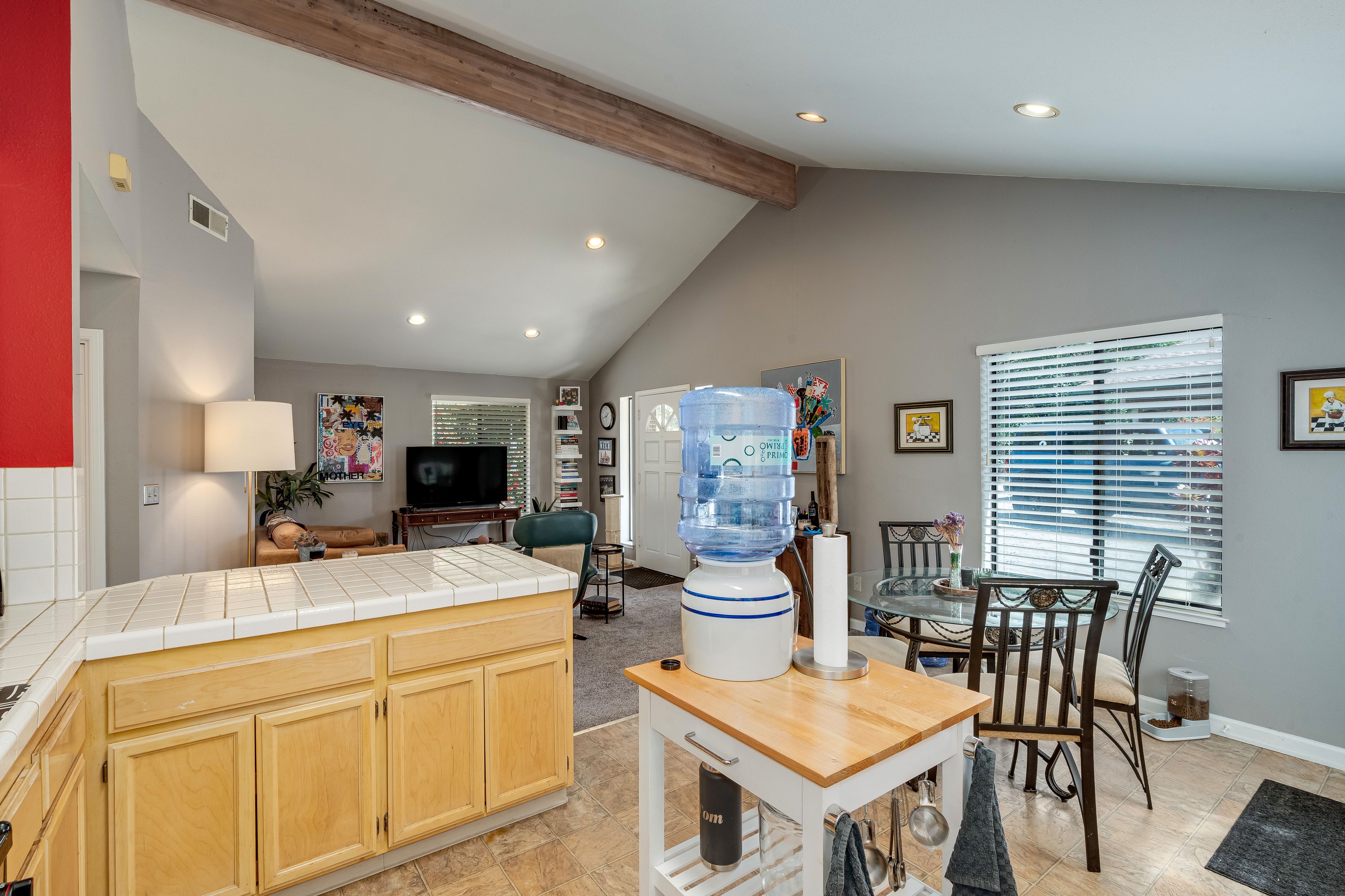  1040 Mount George Avenue - 物件實景