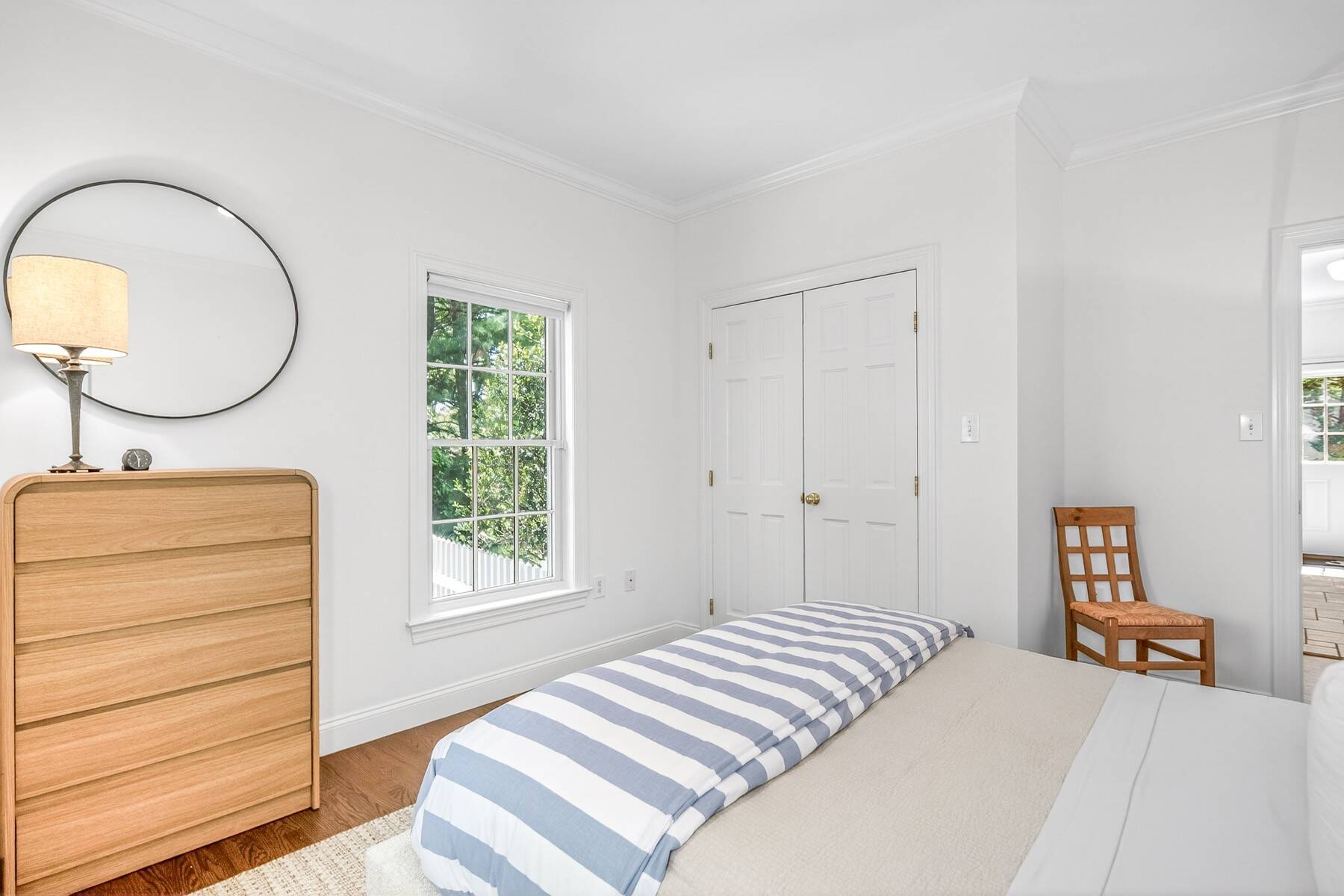  Sag Harbor Village Traditional Minutes to Town and Haven