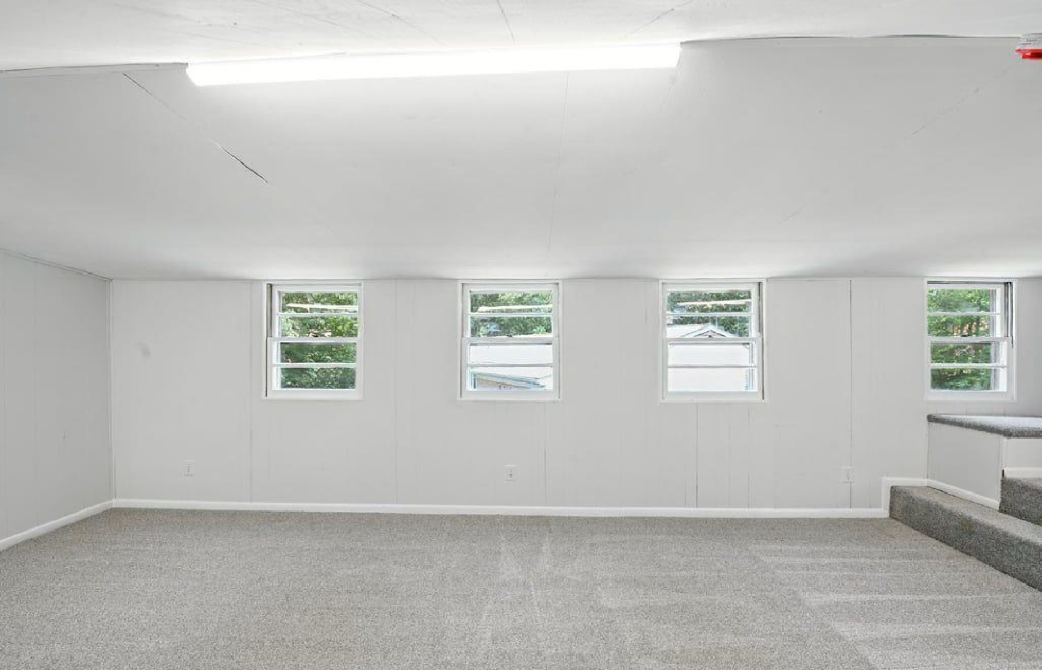 Norfolk, Virginia, 23502, United States, 5 Bedrooms Bedrooms, ,3 BathroomsBathrooms,Residential,For Sale,1993864