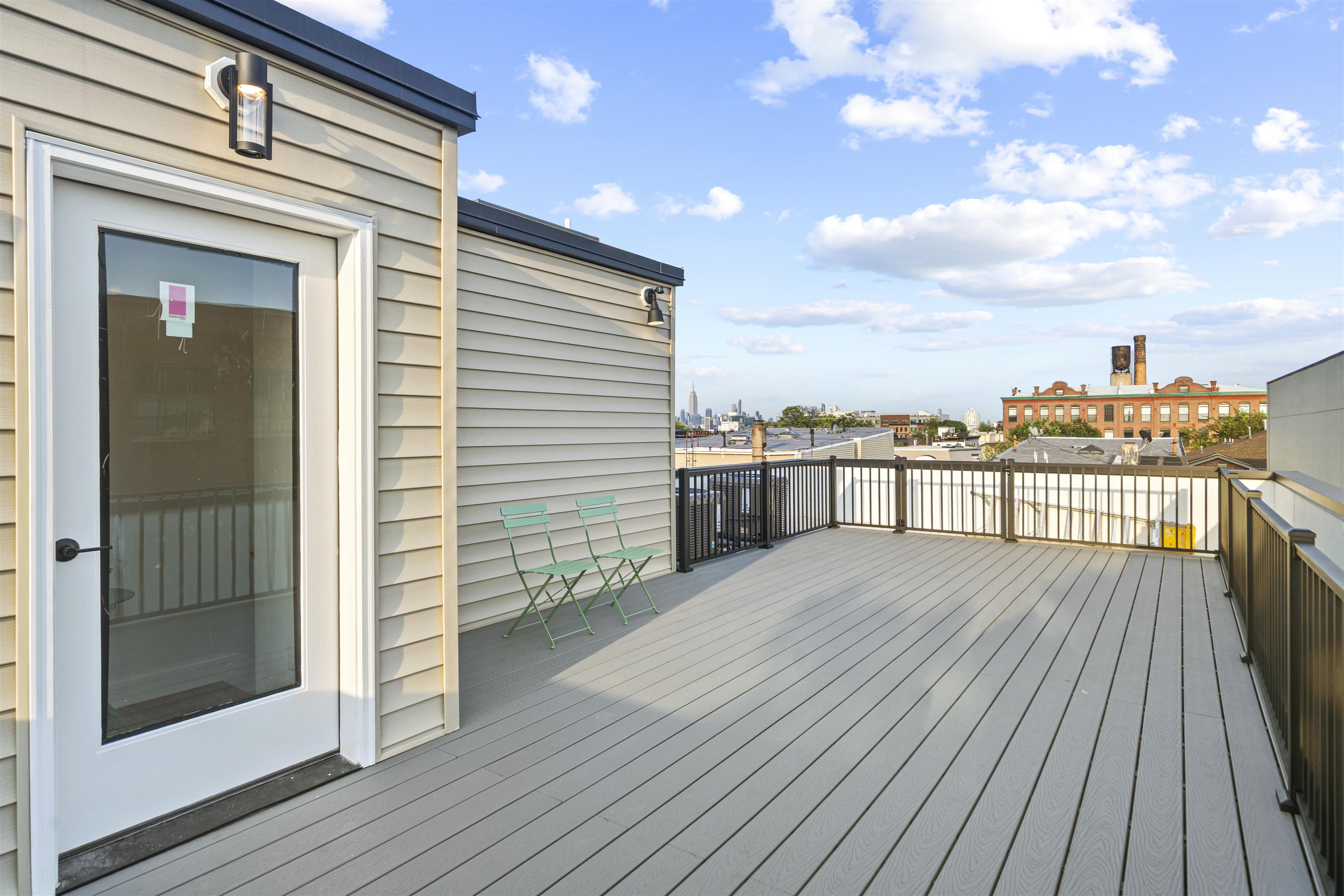 Jersey City, New Jersey, 07307, United States, 3 Bedrooms Bedrooms, ,3 BathroomsBathrooms,Residential,For Sale,2001766