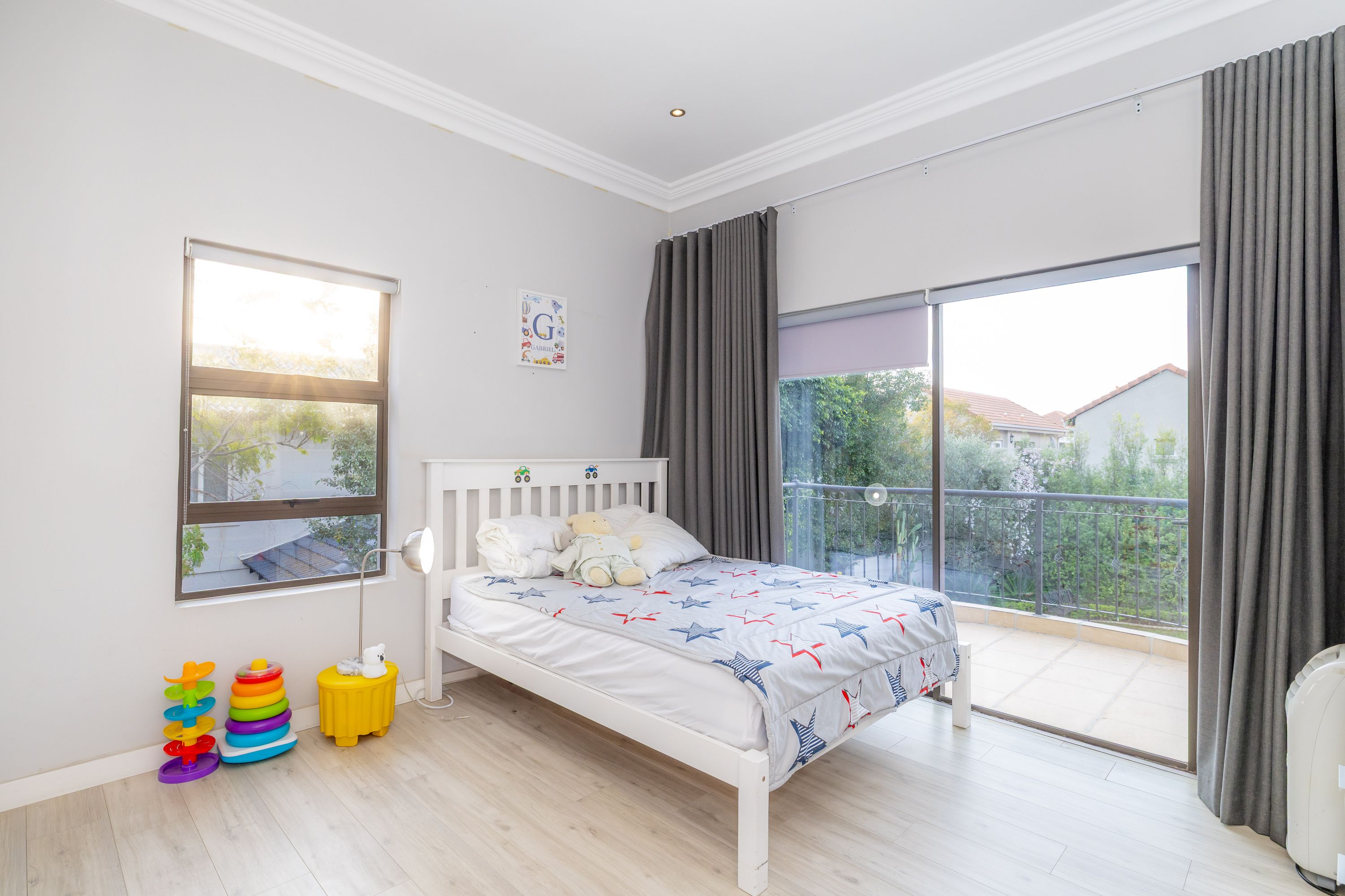  Elegant Family Home in a Secure Golf Estate - 物件實景