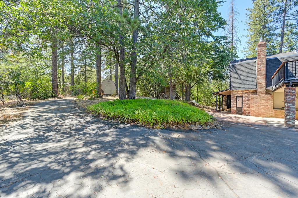 Applegate, California, 95703, United States, 3 Bedrooms Bedrooms, ,3 BathroomsBathrooms,Residential,For Sale,1912050
