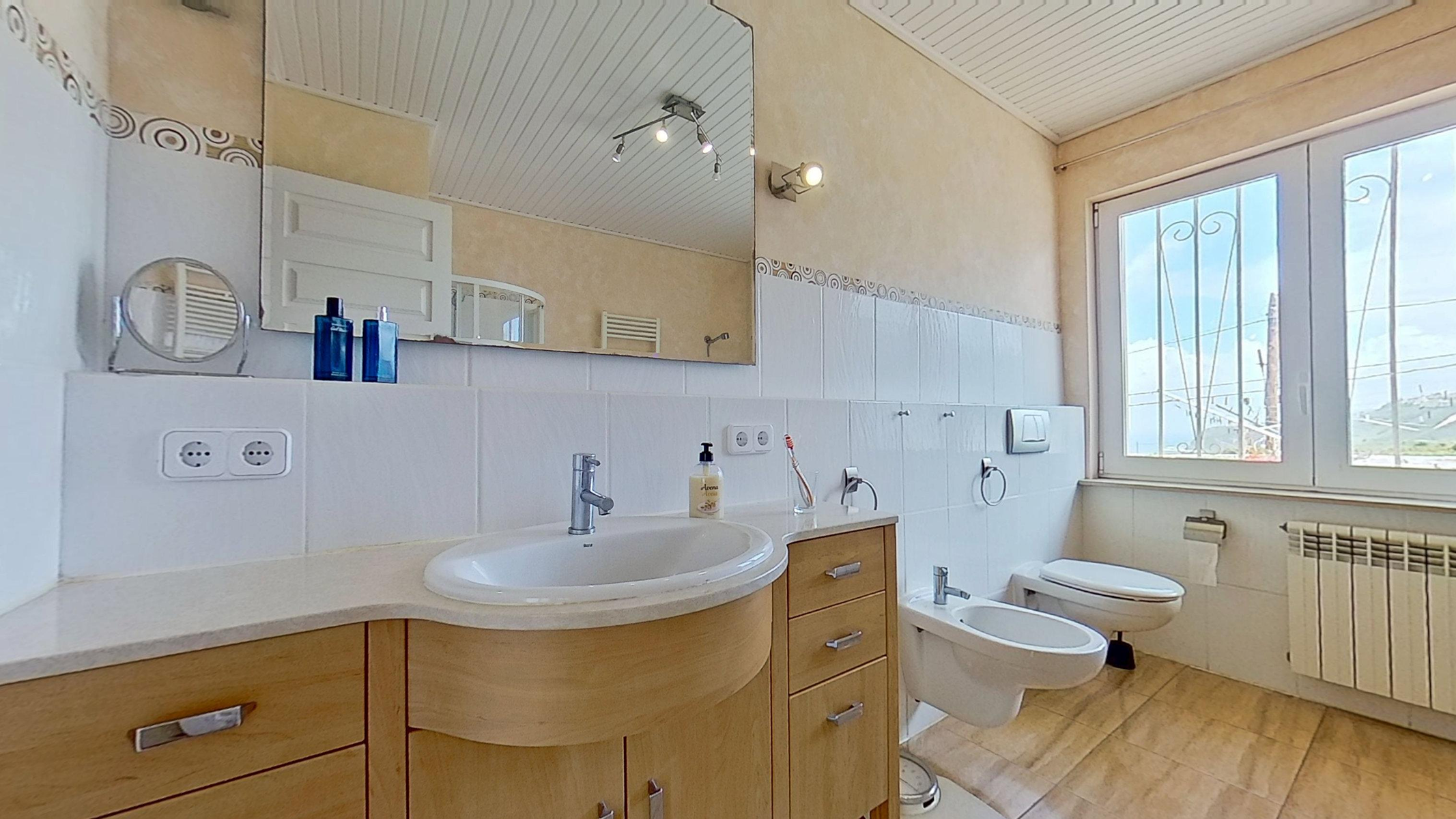  Villa to renovate in exclusive location - 物件實景