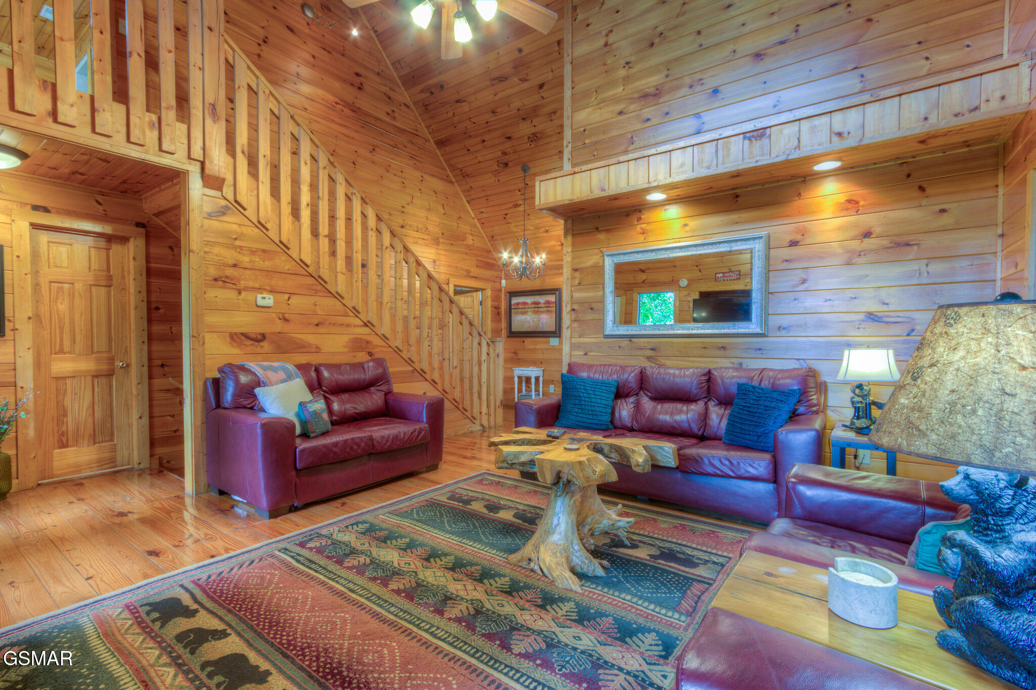 Sevierville, Tennessee, 37876, United States, 2 Bedrooms Bedrooms, ,3 BathroomsBathrooms,Residential,For Sale,1983447