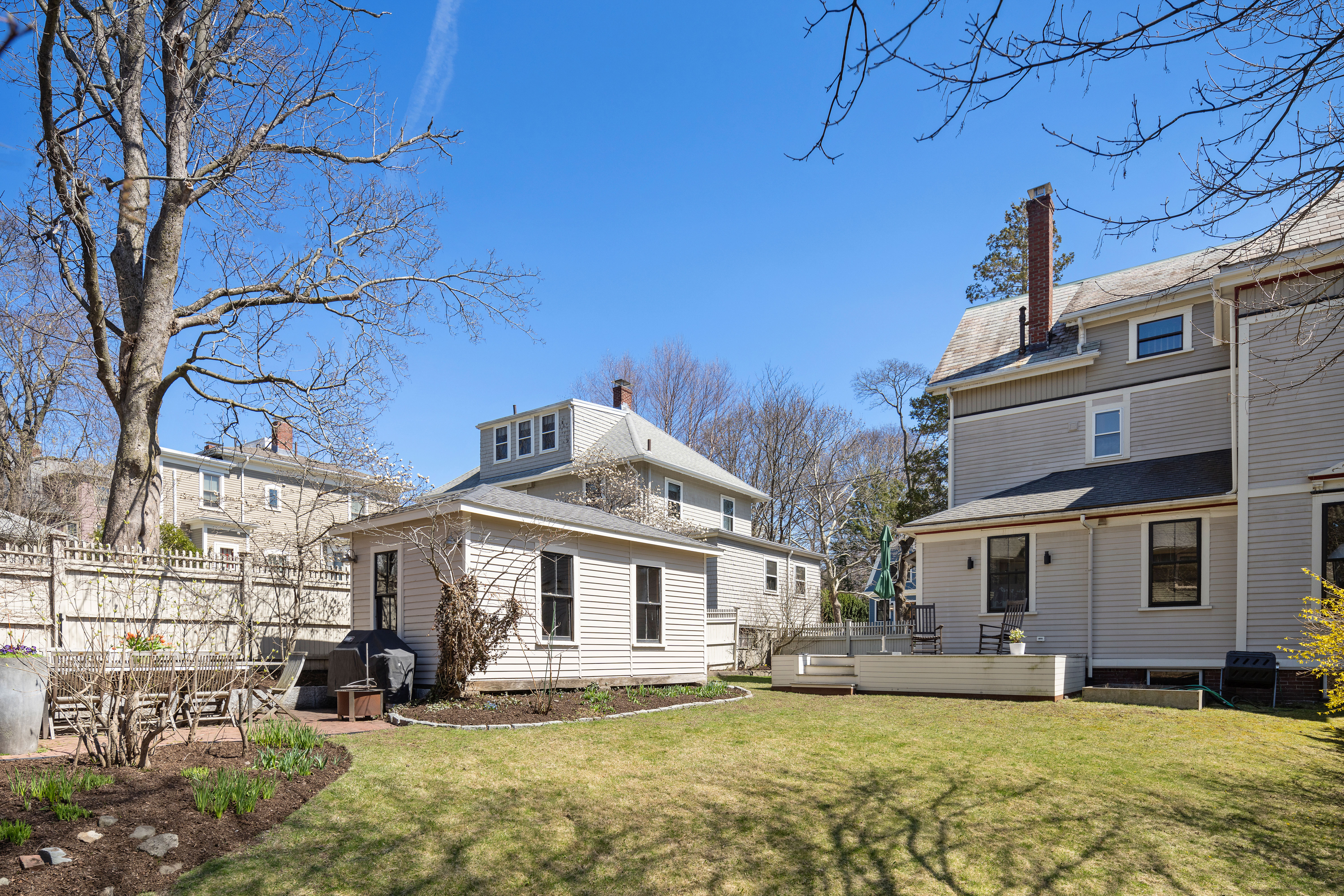  23 Columbia Street, Watertown, MA, 02472 - 物件實景