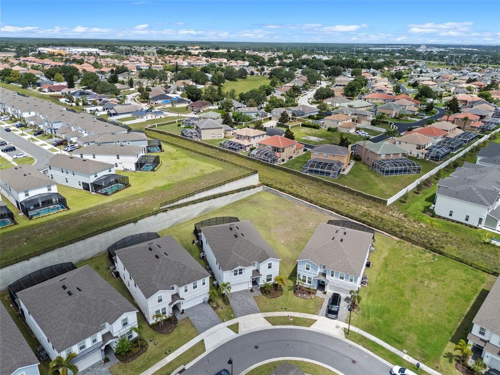 Davenport, Florida, 33897, United States, 10 Bedrooms Bedrooms, ,8 BathroomsBathrooms,Residential,For Sale,1897449