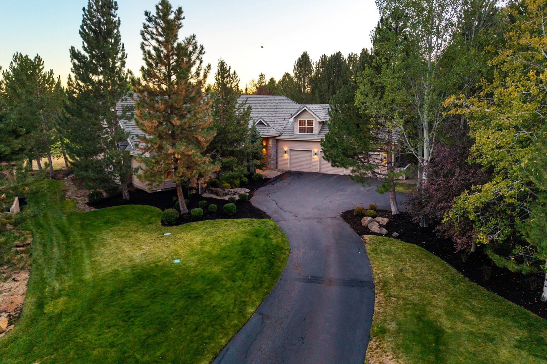  19309 Soda Springs Drive Bend, OR 97702 - 物件實景