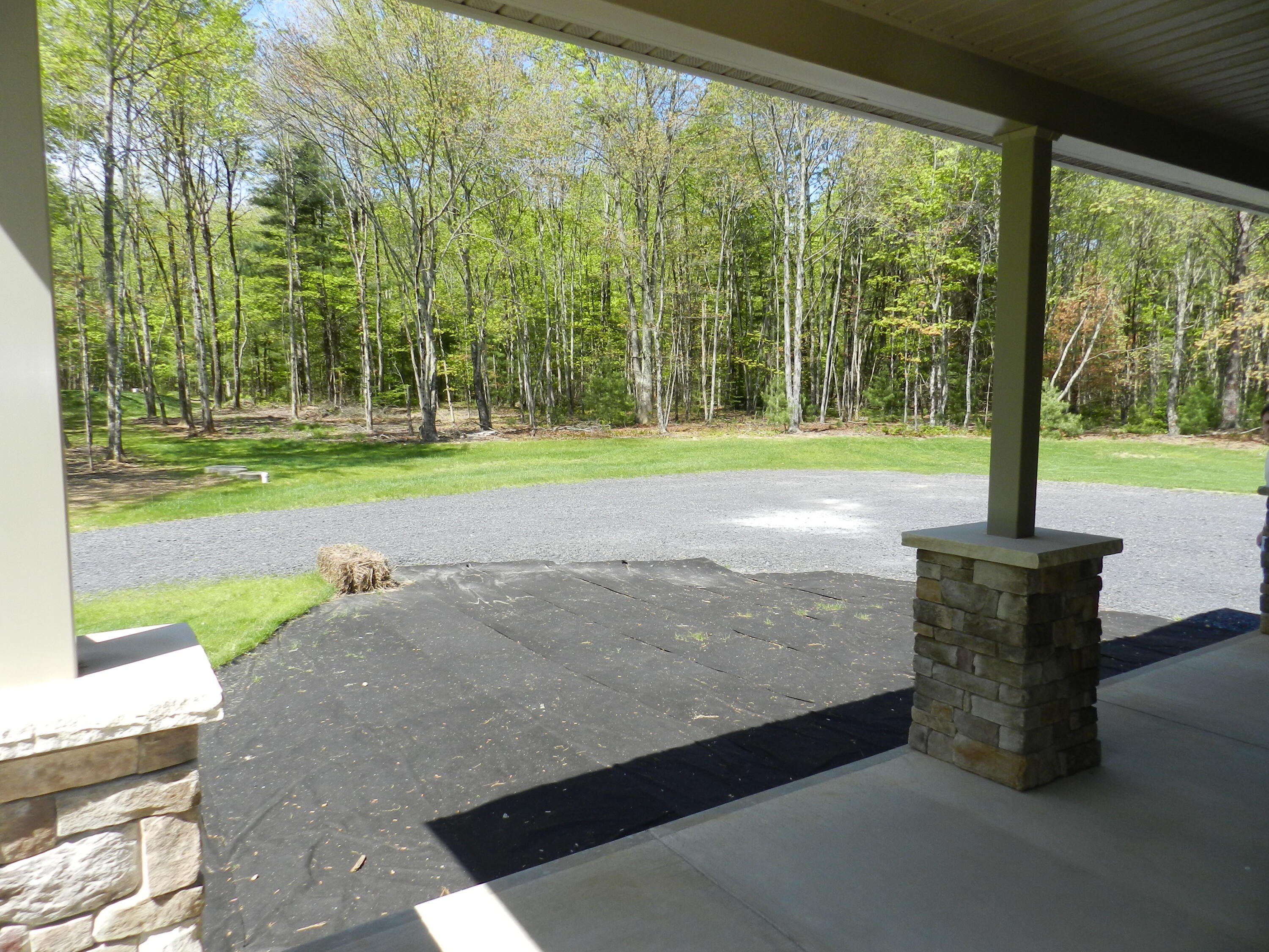 Kunkletown, Pennsylvania, 18058, United States, 3 Bedrooms Bedrooms, ,2 BathroomsBathrooms,Residential,For Sale,1896386