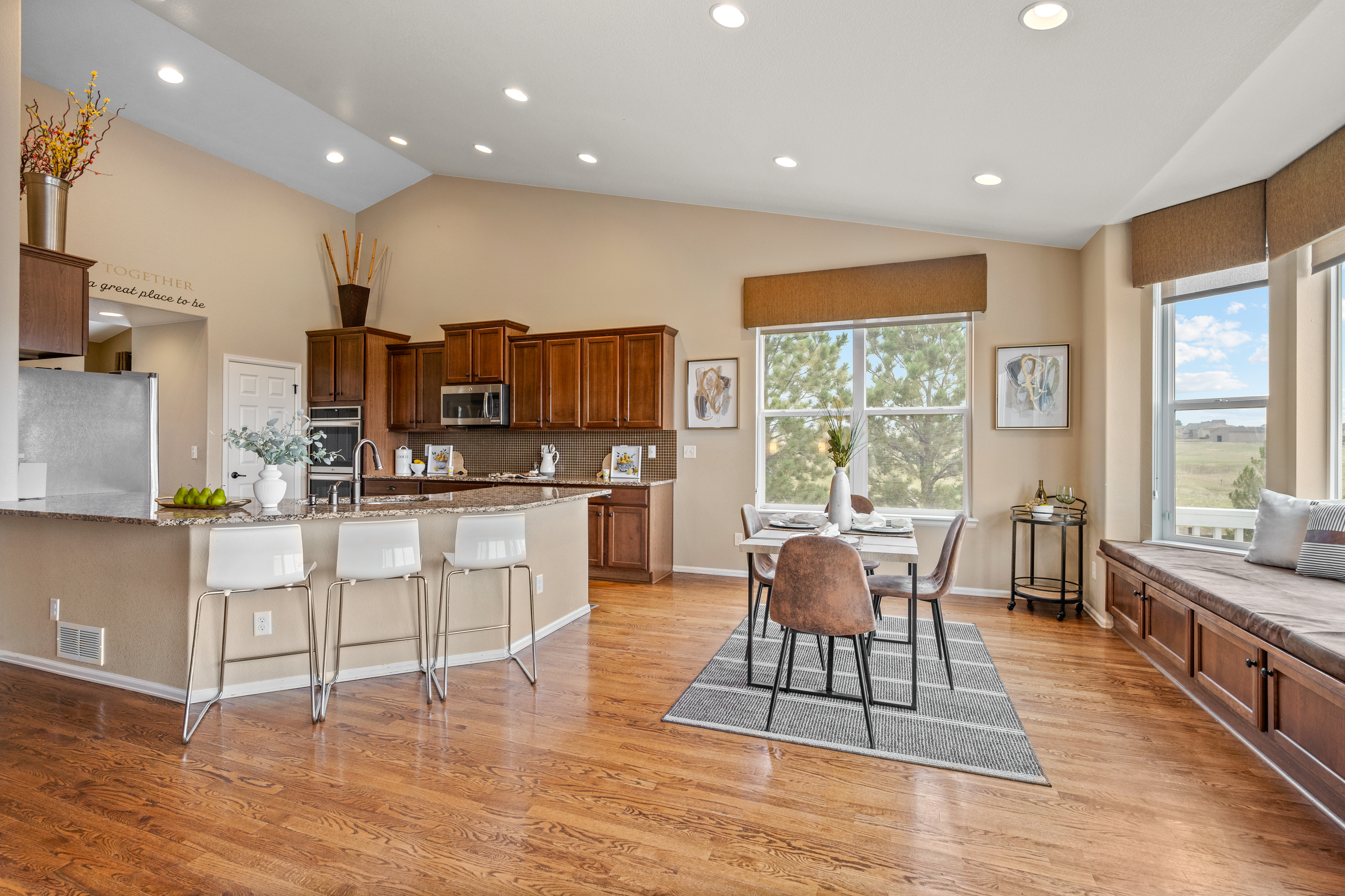  Experience elevated Colorado living in this exceptional ranch-style home. - 物件實景