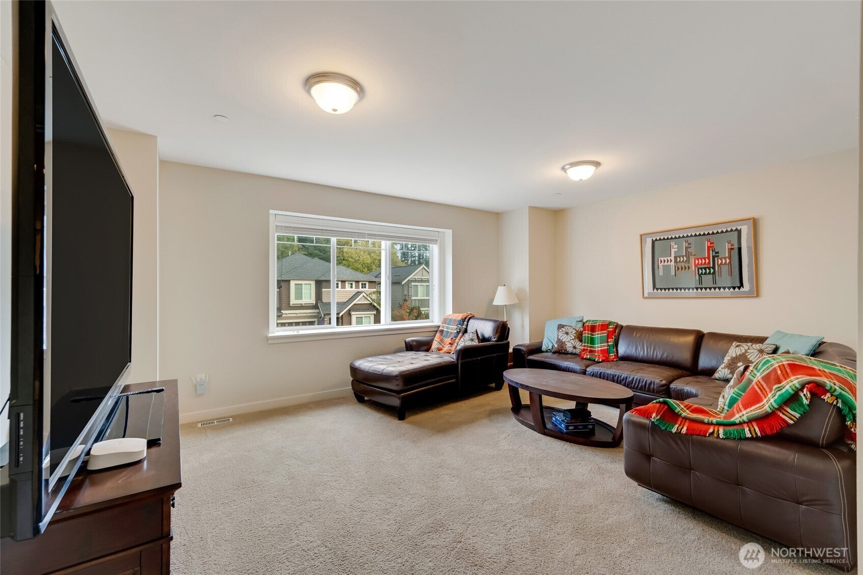 Lynnwood, Washington, 98037, United States, 5 Bedrooms Bedrooms, ,4 BathroomsBathrooms,Residential,For Sale,1979016