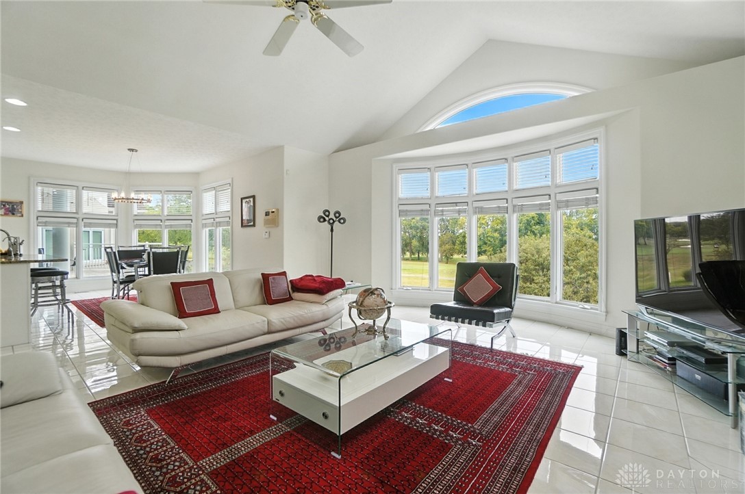 Xenia, Ohio, 45385, United States, 4 Bedrooms Bedrooms, ,4 BathroomsBathrooms,Residential,For Sale,1941685