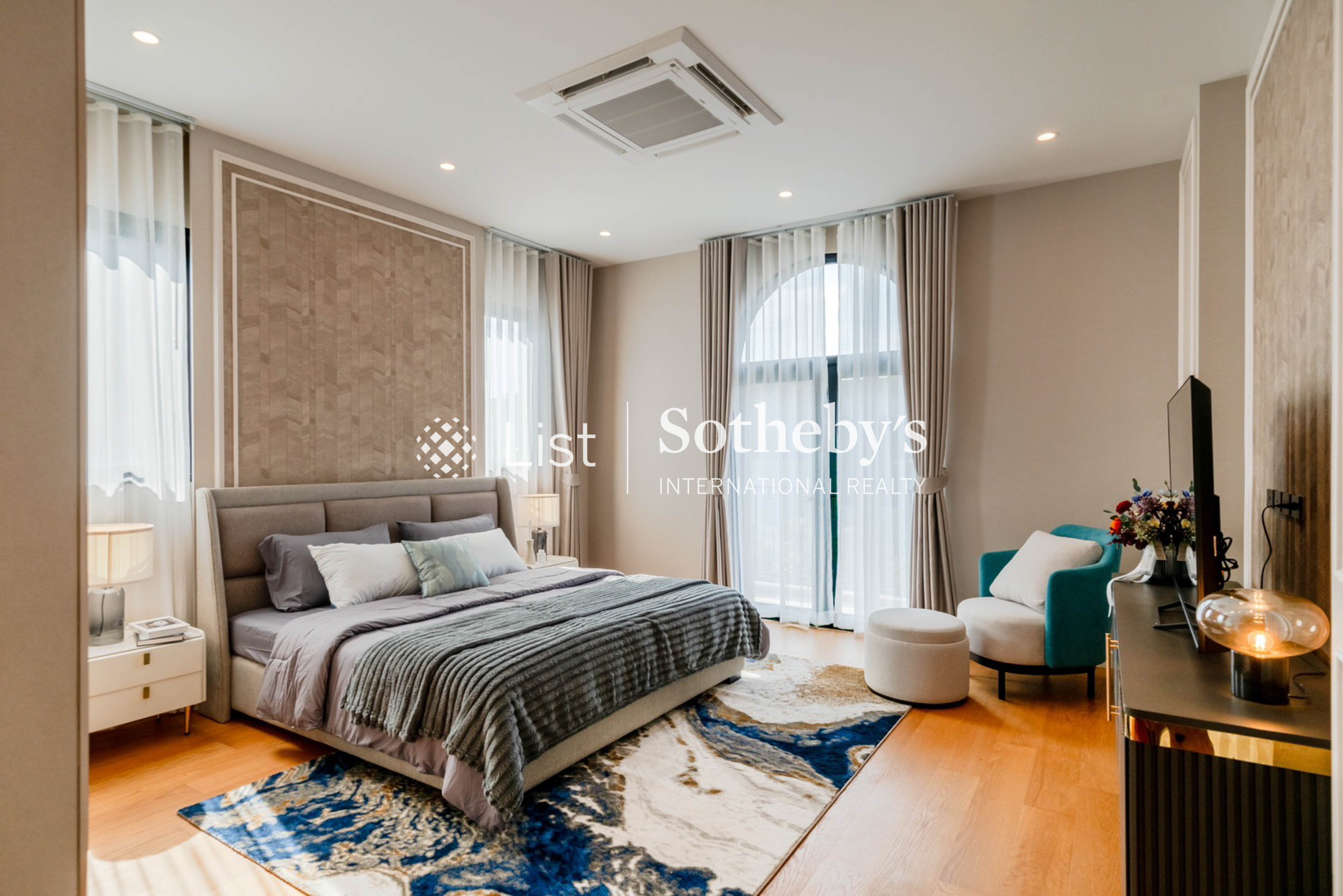  CINQ ROYAL Krungthep Kreetha - 物件實景