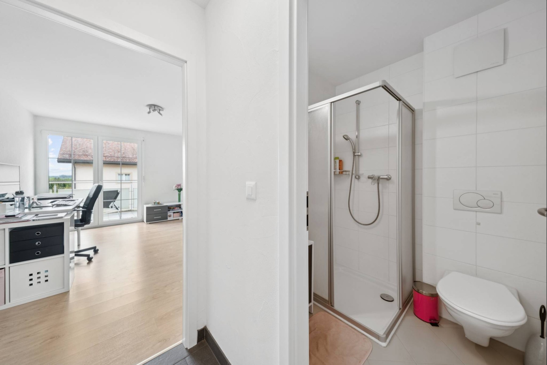  5.5-room duplex apartment - Generous living space and unobstructed views of the - 物件實景