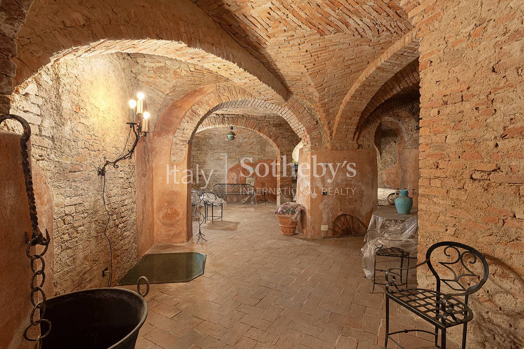  Exclusive residence with frescoes in a historic palace - 物件實景