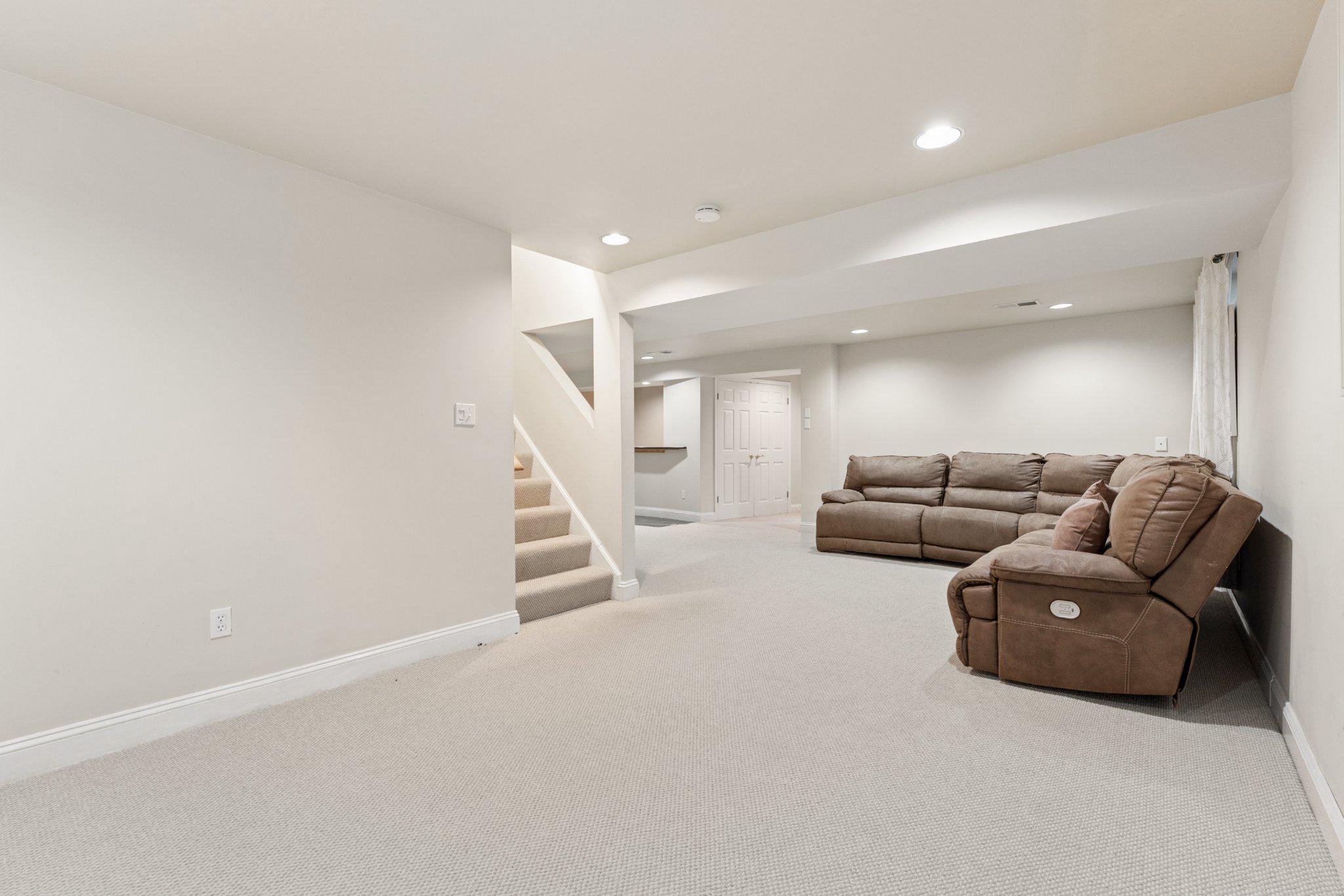  15118 Briarcliff Manor Way, Burtonsville, MD, 20866 - 物件實景