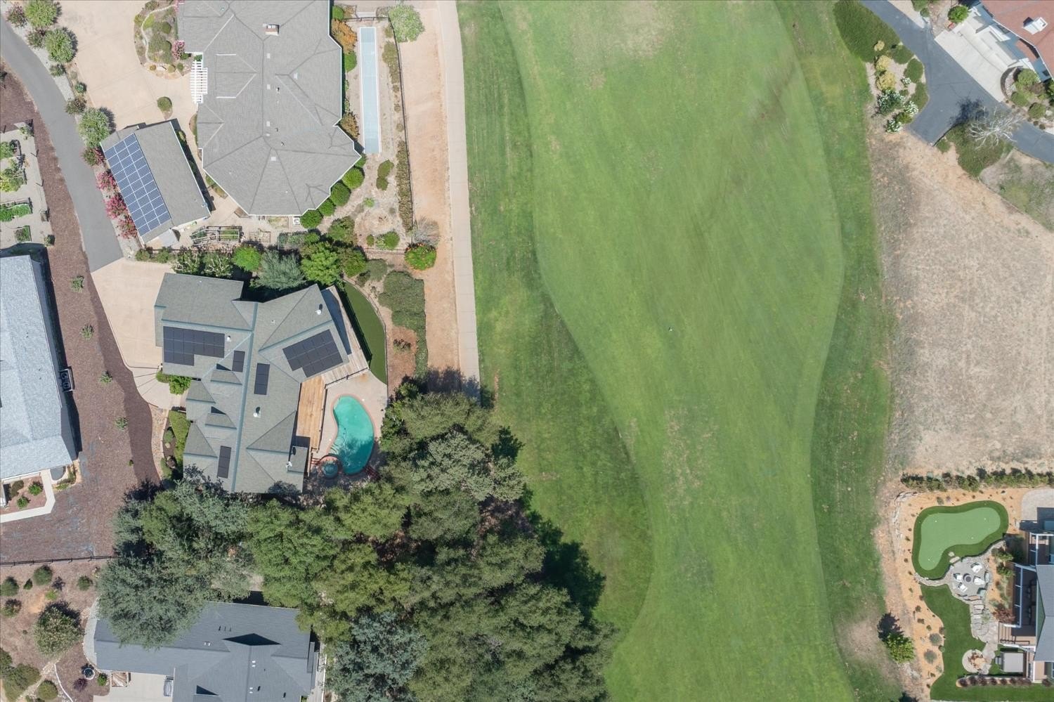 Angels Camp, California, 95222, United States, 5 Bedrooms Bedrooms, ,5 BathroomsBathrooms,Residential,For Sale,1979425