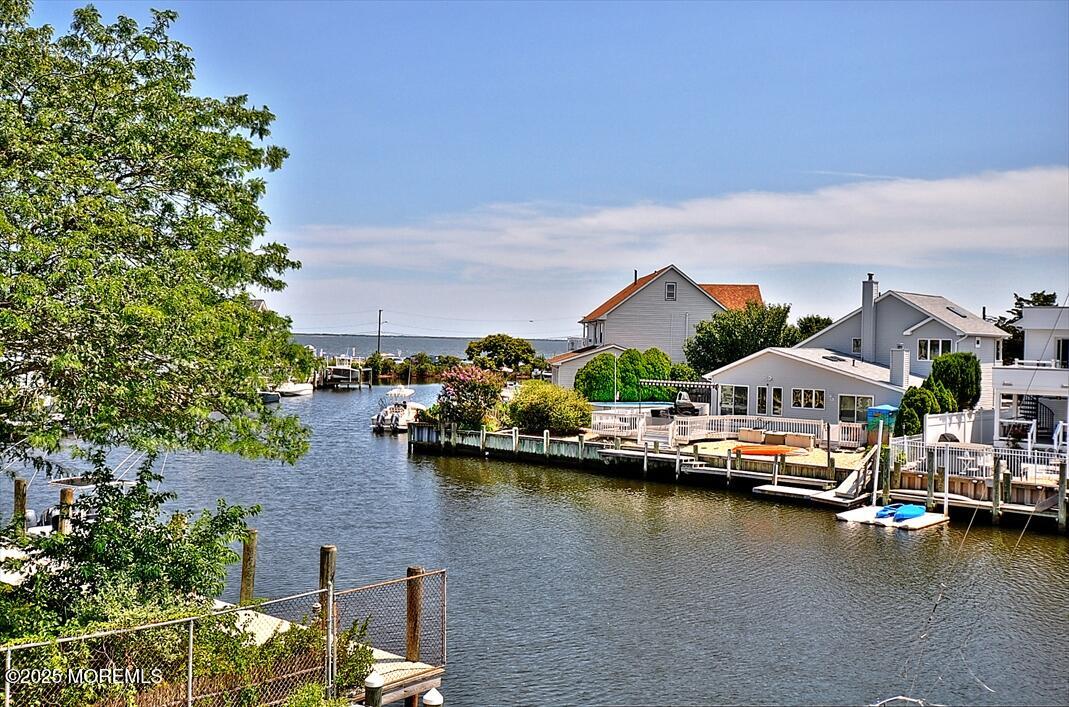 Bayville, New Jersey, 08721, United States, 3 Bedrooms Bedrooms, ,2 BathroomsBathrooms,Residential,For Sale,1908303